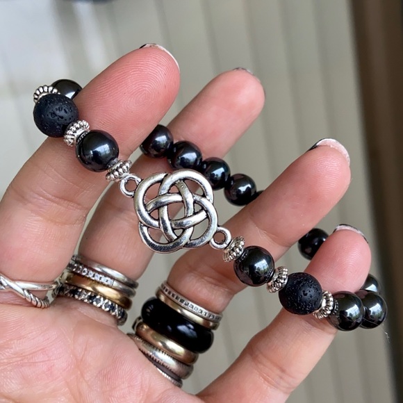 Silver Celtic knot lava rock & hematite bracelet - Picture 2 of 14